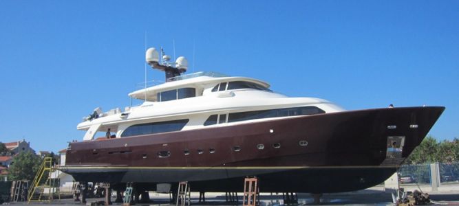 M/Y ZIACANAIA
